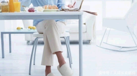 孕中晚期4个小动作最易伤害胎儿，很多孕妈还在做