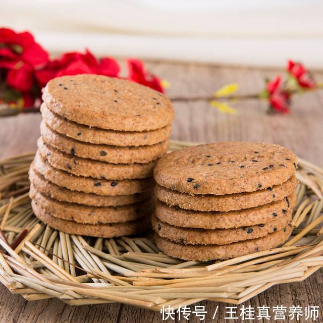 王桂真|吃粗粮更健康？营养师提醒：6大饮食误区，第一个你可能正在做