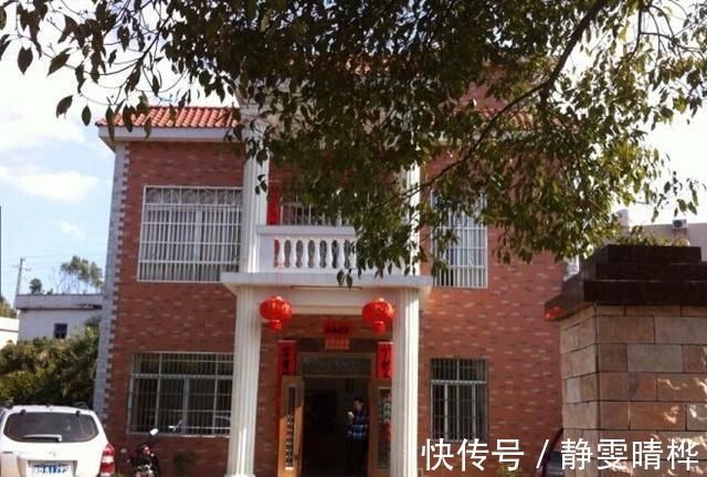 自建房|晒晒农村自建房,里里外外花了不到50万,一点不比城里的别墅差