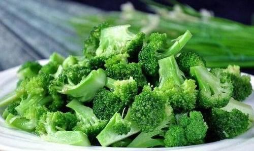 排毒|聪明的人爱吃3种食物,营养丰富,延缓衰老,好处多多!