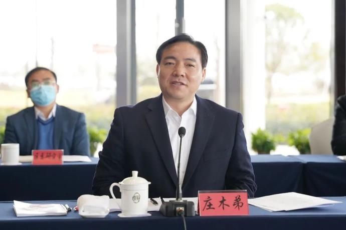 斗门|赋能东方美谷!助力奉贤新城!市文旅局和奉贤区人民政府签署战略合作框架协议