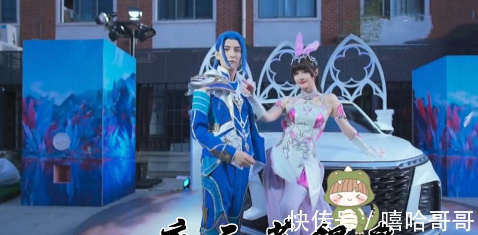 蓝银皇|斗罗大陆:当唐三和小舞变成“车模”,婴儿肥小舞很可爱,唐三却变成杀马特