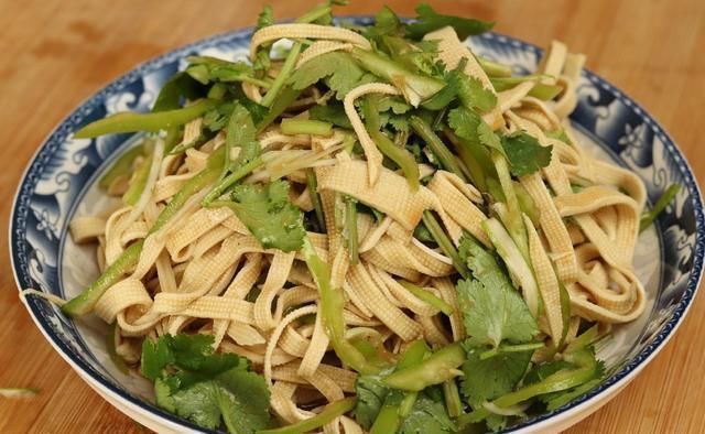 营养|立秋后少吃大鱼大肉，多吃点蔬菜，这6道家常菜，不仅开胃还营养