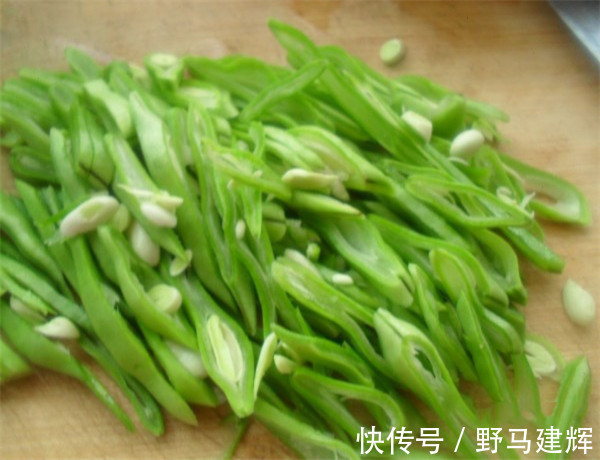 肉丝|补钙冠军是此菜，比鸡肉含钙量高7倍，常吃身体好，还能解馋