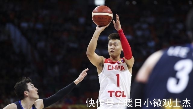 男篮|第3名！中国男篮亚洲杯任务公布，易建联回归，赵睿仍需等结果