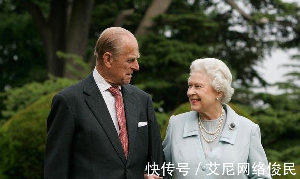 克拉伦斯宫|女王与菲利普亲王结婚72年，不共用卧室，英媒披露原因