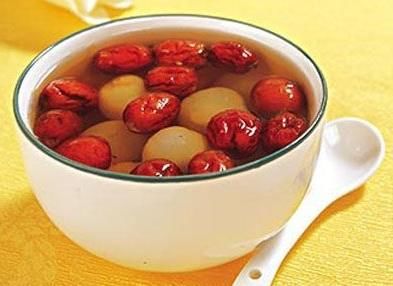 食物|经常失眠的人,知道什么是失眠吗?无需惊慌,纯天然食物助你睡眠