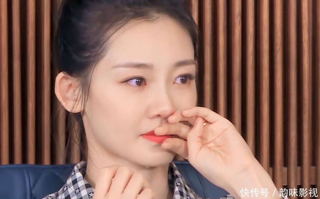 眼光 奔跑吧9:苗苗起床后,谁发现桌上的“大方盒”了?郑恺眼光真毒