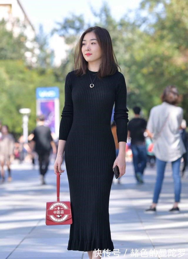 a495 时尚耐穿的包臀裙穿搭尽显可爱淑女风,带来别样的风情,高挑显瘦!
