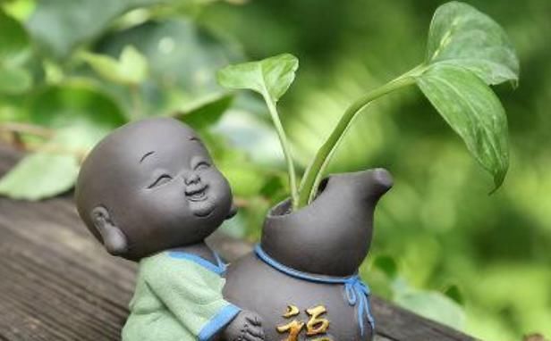 慧中禅师|一位高僧的忠告为人处世,别跟这2种人纠缠,你没法赢人家