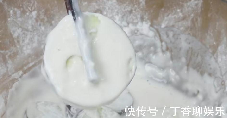 茄子|茄子最解馋的做法,加5个鸡蛋,不炒也不蒸,比吃大鱼大肉还香