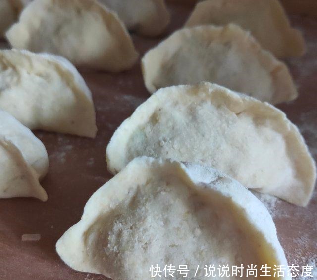 旱萝卜蒸饺,比肉馅的好吃100倍