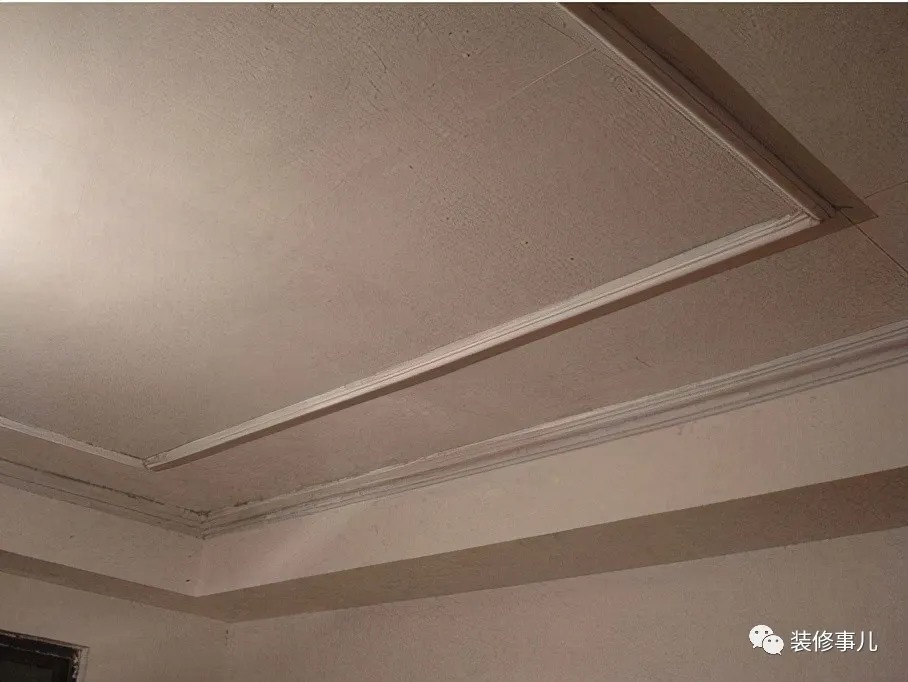 装修|老公不顾工人的反对,坚持走一圈石膏线,省钱美观还大方