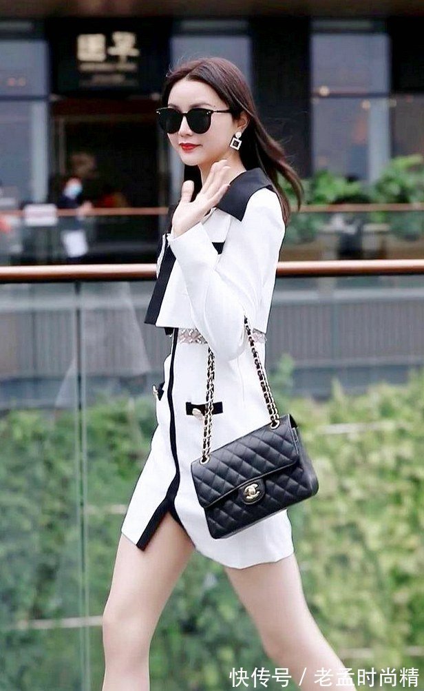 裙装|黑白职业裙装, 搭配一双亮闪闪的高跟鞋, 彰显与众不同的气