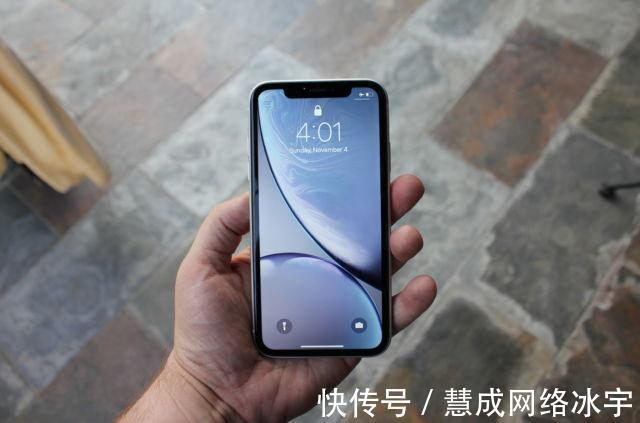 骁龙870|3年前的iPhone XR，对比骁龙870新机，谁的性价比更高