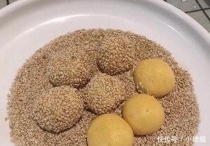 面粉|红薯别蒸着吃了,不放面粉,教你做麻球,软糯香甜,5块钱做3盘