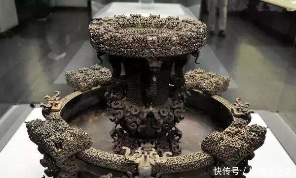 国家博物|战国墓出土108条“神龙”,国博:我来复制看看,结果却四不像