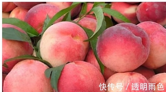 寓意|爷爷每天坚持锻炼身体强壮了不少,多吃3种好运果,寓意福气东来