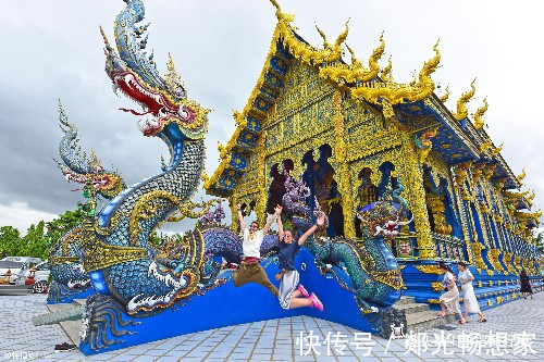 寺庙|泰国“最奇葩”的寺庙，里外都刷成蓝色，堪称寺庙建筑的“奇葩”