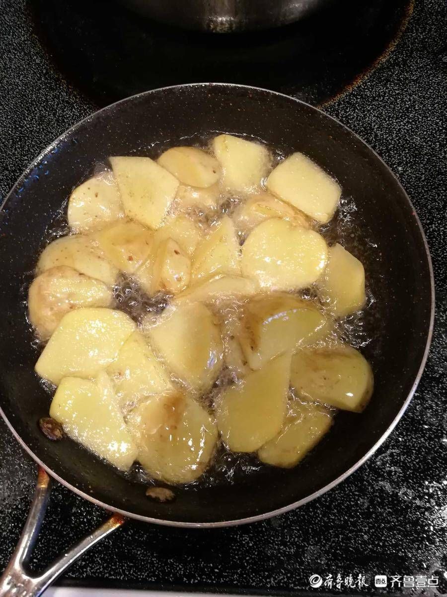 壹粉食堂｜太下饭了！地三鲜这样做鲜香浓郁不油腻，快来试试吧