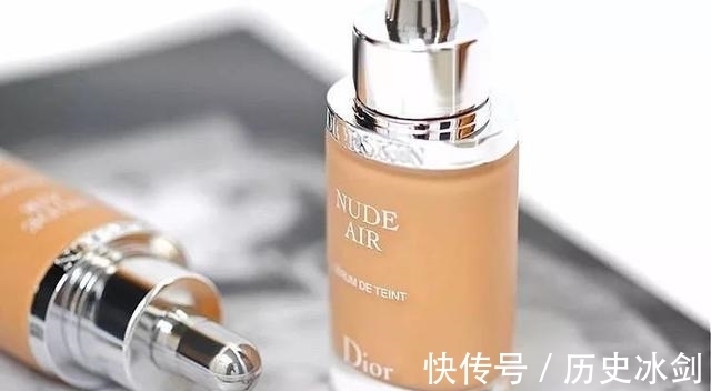 底妆 底妆撑不了几小时就暗沉,是你粉底没选好?