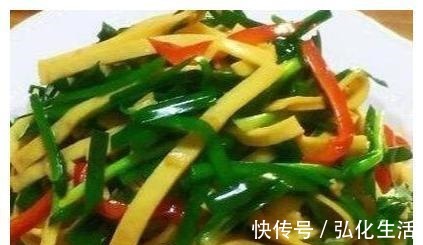 杭椒|美食推荐糖醋排骨、辣子鸡、家常小炒猪肝、韭菜炒豆皮的做法