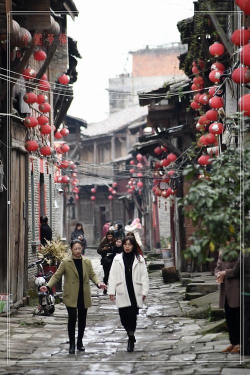 老年|正月初一,铅山人喜欢打卡河口明清古街、浮桥、炮台山