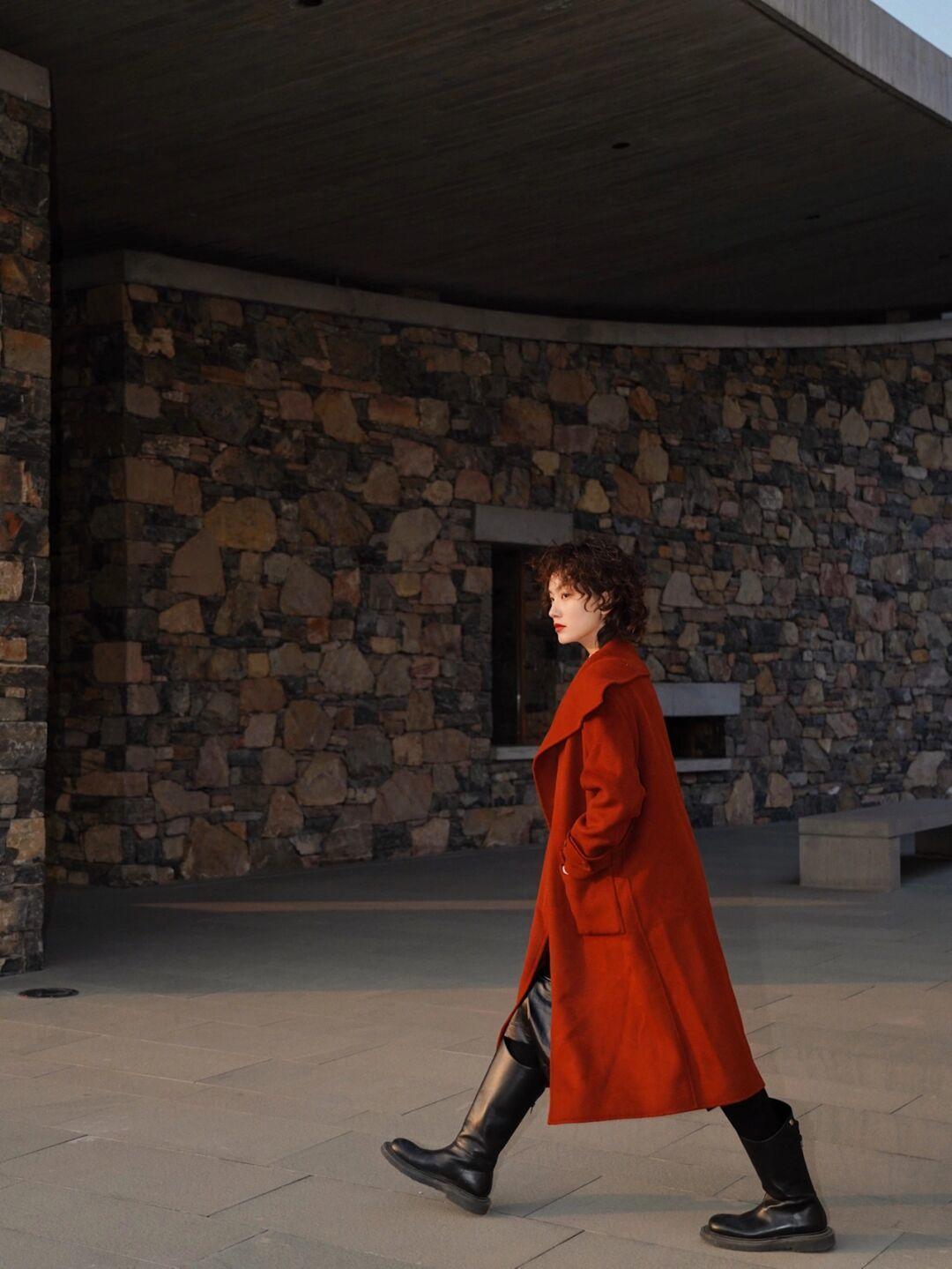 搭配 大衣的高阶穿法来了，这些搭配方式优雅精致又显气质，谁穿谁美