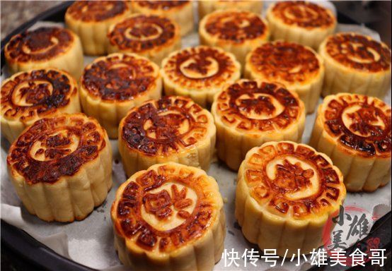 花生油|快中秋了，教你在家做月饼，不用烤箱不用糖浆，甜而不腻零添加