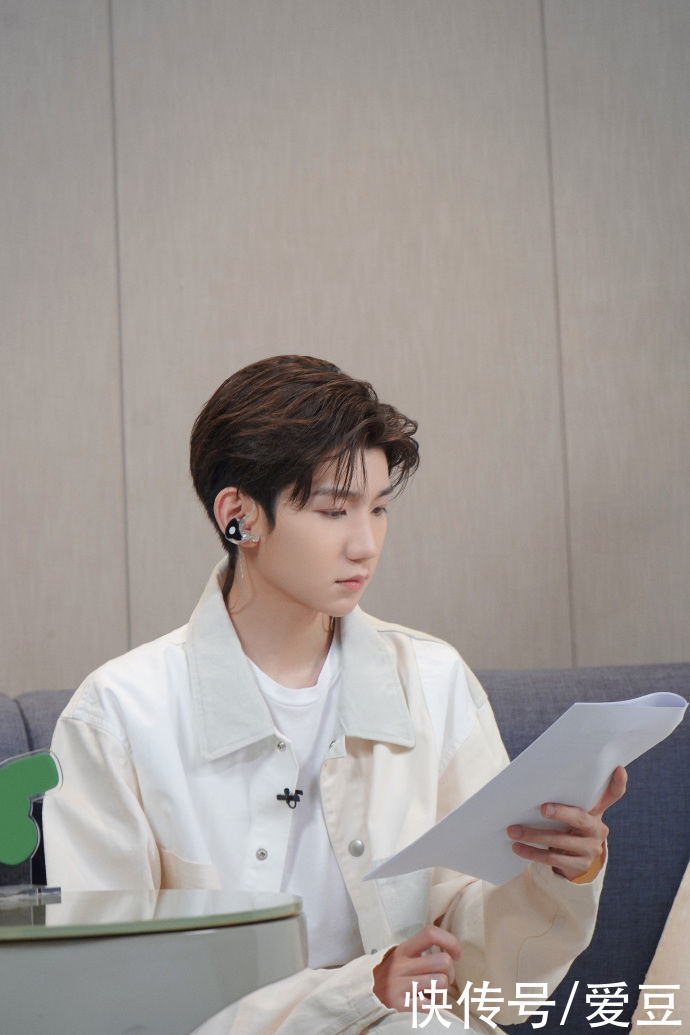 暇歡|210626 王源《誰是寶藏歌手》第十期cut 在云錄制的另一端品音享暇歡