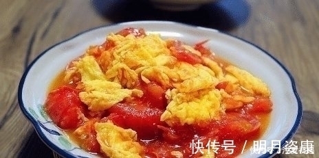 难怪饭店的西红柿炒蛋那么好吃,原来多加了一勺它,两碗米不够吃