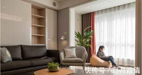沙发墙|老公坚持装4米长电视柜,沙发墙“加厚”35公分完工都夸他机智