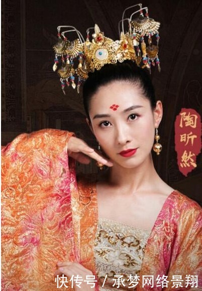 陶昕然借剧中角色为女性发声 沈小燕离婚