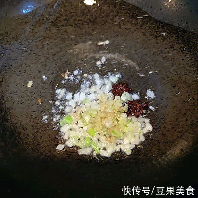 葱姜末|餐桌上最有人气的家常菜之不一般好吃的虾仁独面筋