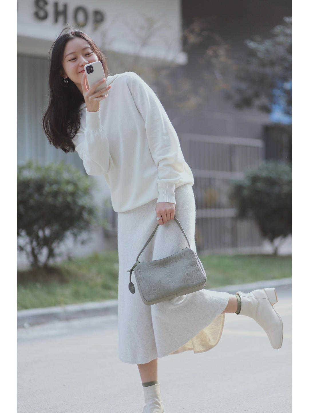 颜色|女人要学会穿搭,记住这几个思路,轻松优雅又好看