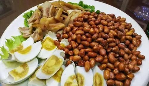鲫瓜子鱼|东北“热炕头”上的9大“下酒菜”，在东北“贼火”，老酒鬼都爱
