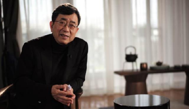 文化苦旅$当年红极一时的余秋雨,为何跌落“神坛”?梁宏达:此人极其虚伪