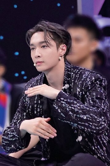 爆款综艺需实现价值底色与文化自信的双重抵达