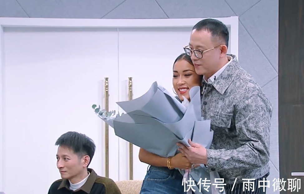 吉克雋逸|吉克雋逸唱成名作卻慘遭淘汰，真實原因或與華晨宇有關(guān)！