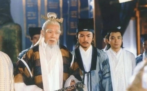 狂野|LOL各大区之间是如何相互鄙视的