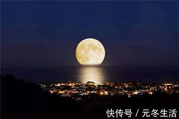 明月#唐朝名相的一首望月诗,不输苏轼《水调歌头》,开篇就是千古名句