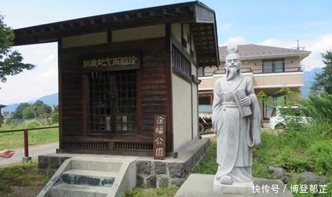 日军|日军扫荡村庄时,看见石碑上刻着几个字,连忙下跪磕头撤离村子