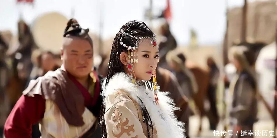 回答|郭靖一度想娶华筝,为什么后来又放弃她娶了黄蓉?郭靖的回答亮了