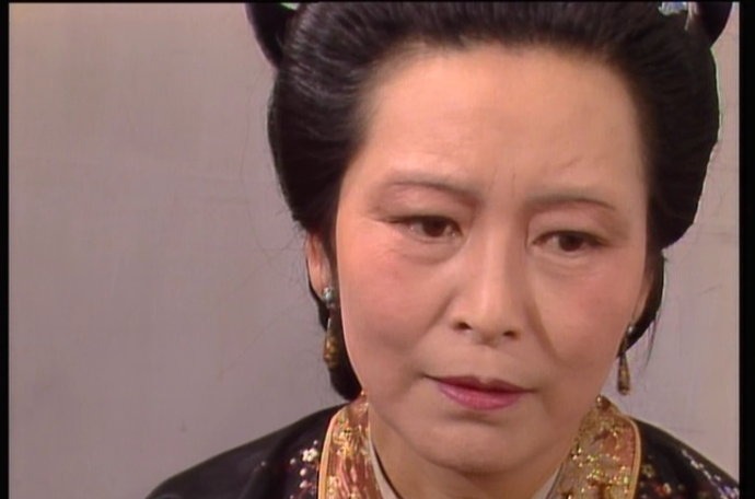 荣国府$王夫人是荣国府的女主人, 怎么不受家人“待见”呢