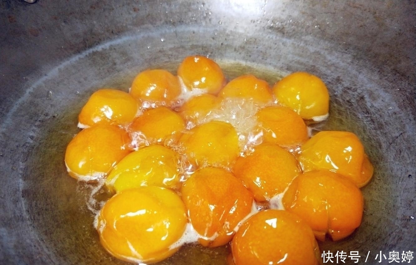 冰糖和“它”煮一煮, 专治咳嗽, 喉咙痛, 孩子感冒要多吃!