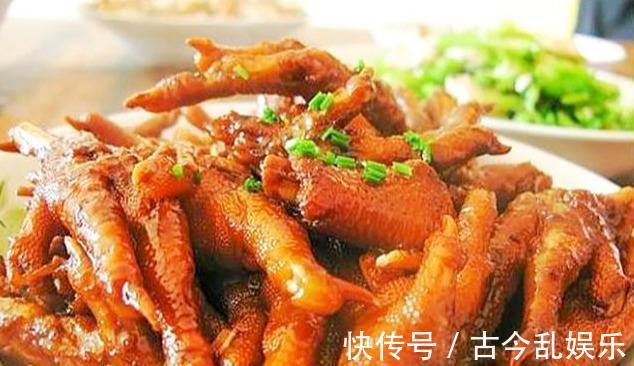 水淀粉|鸡爪这个做法火了，比泡椒、虎皮还好吃，酸甜微辣，吃过就忘不掉