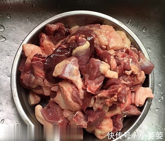 鸭肉|吃牛肉不如吃“它”,比牛肉便宜,比猪肉营养,儿子吵着吃