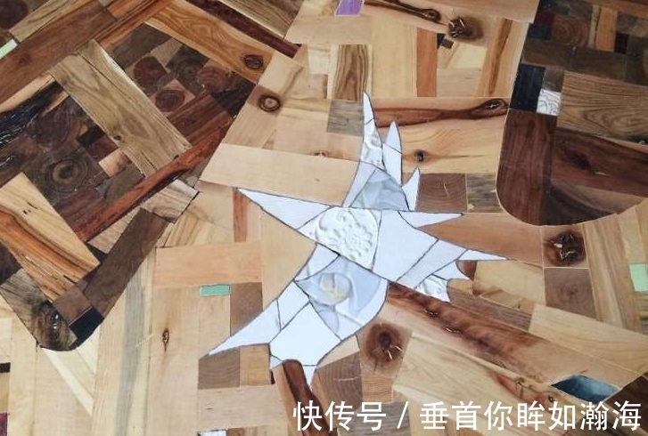 地板|男子把一堆木片搬回家,5个月后所有人直呼他是天才!