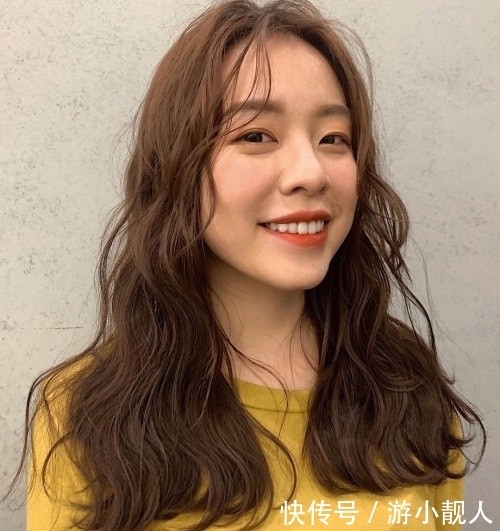 仙女必须染！时尚发色千变万化，怎么能够少了雾感色系的发色？