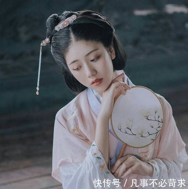 张九龄&唐著名宰相一首诗,开篇就是千古名句,气势非凡,难怪会选入课本